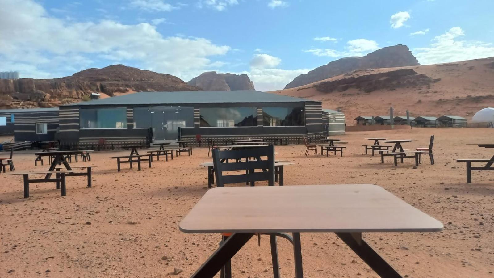 瓦迪拉姆 Al Raha Luxury Camp酒店 外观 照片